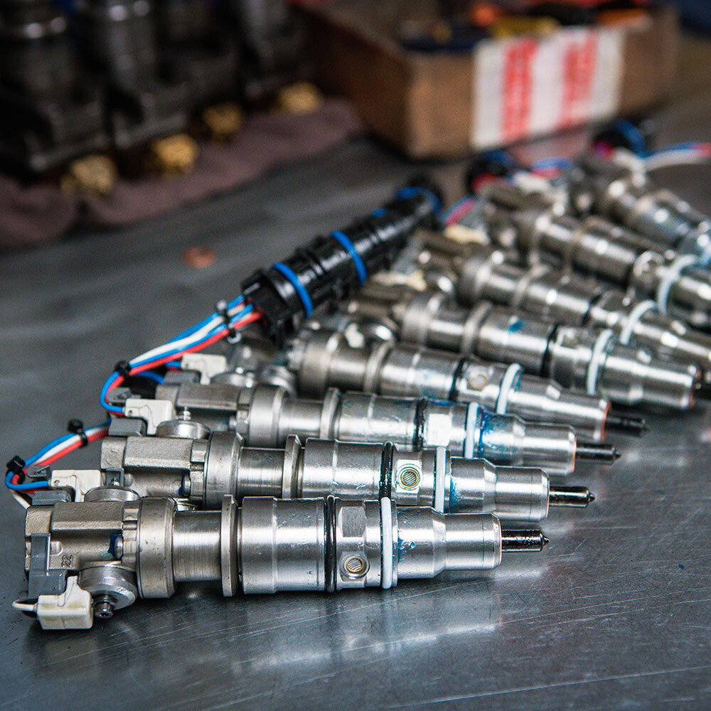 6.0 Powerstroke Injectors 150 Percent Over Premium Hybrid 300CC Injectors 2003-2007 Ford F-250/F-350/F-450/F-550/ Excursion (Set of 8) Holders Diesel Performance